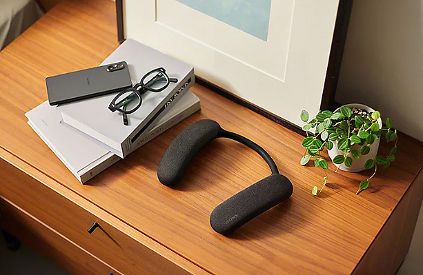 ワイヤレスネックバンドスピーカー『BRAVIA Theatre U』本体