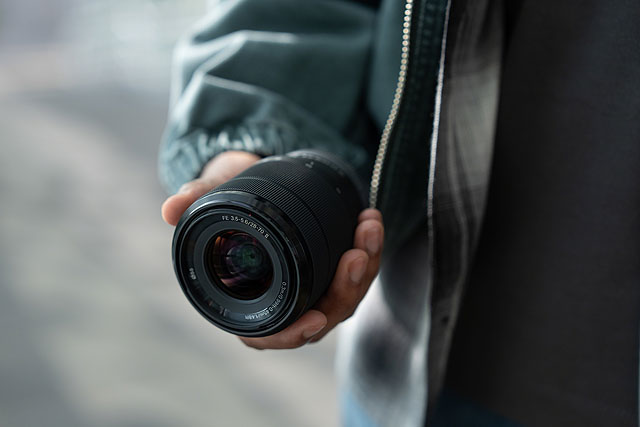 プレスリリース】『SEL28702』が12年ぶりのモデルチェンジで最強キット