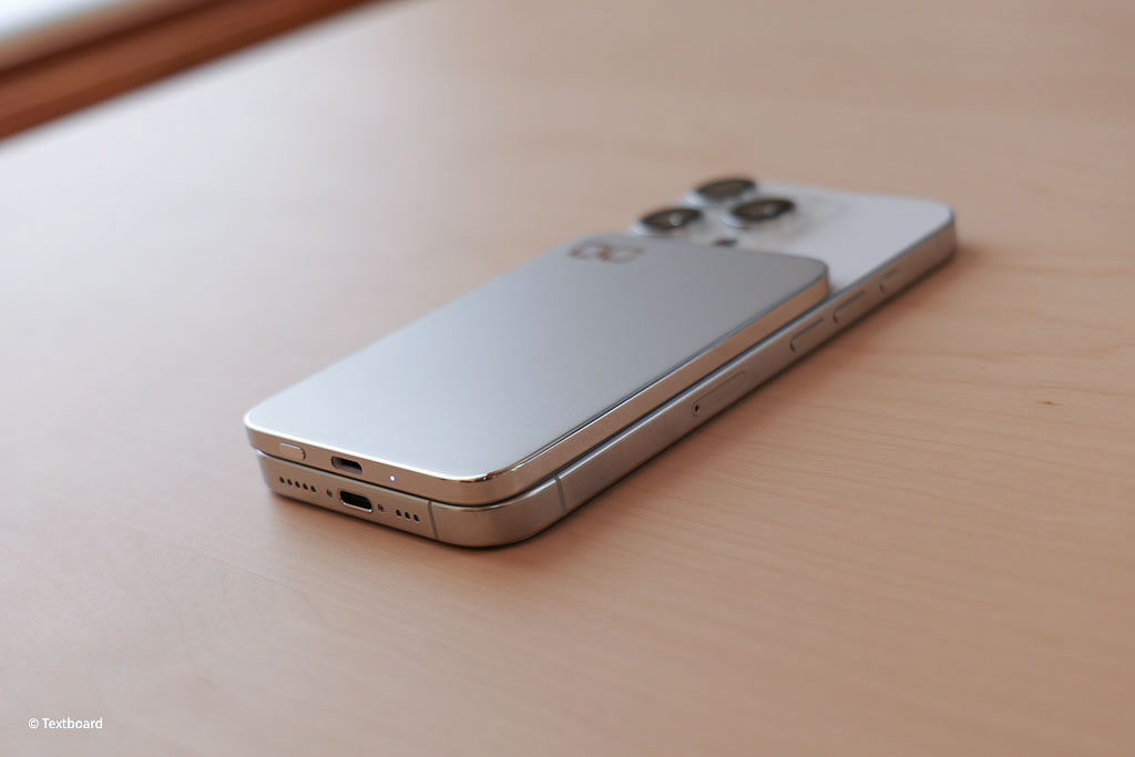 薄さ4.98mm SMARTCOBY ULTRA SLIM 3K レビュー｜超薄型モバイル