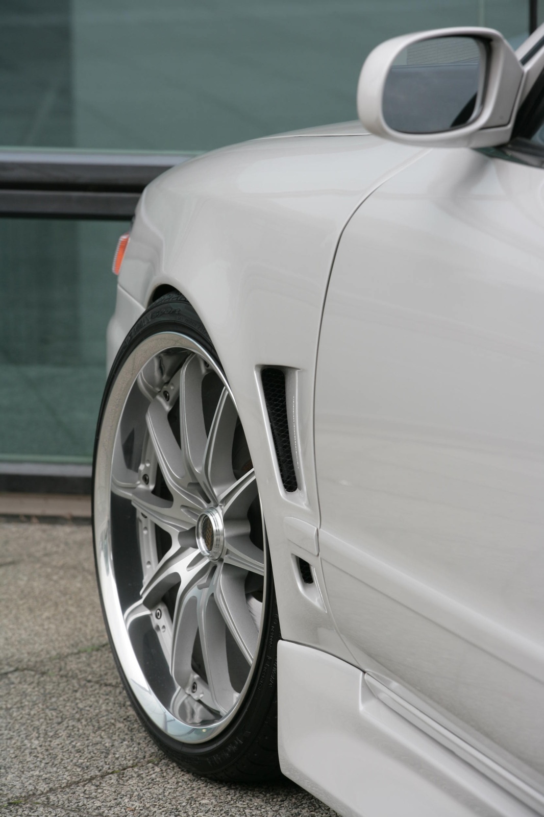 90系チェイサー フロントエアロフェンダー