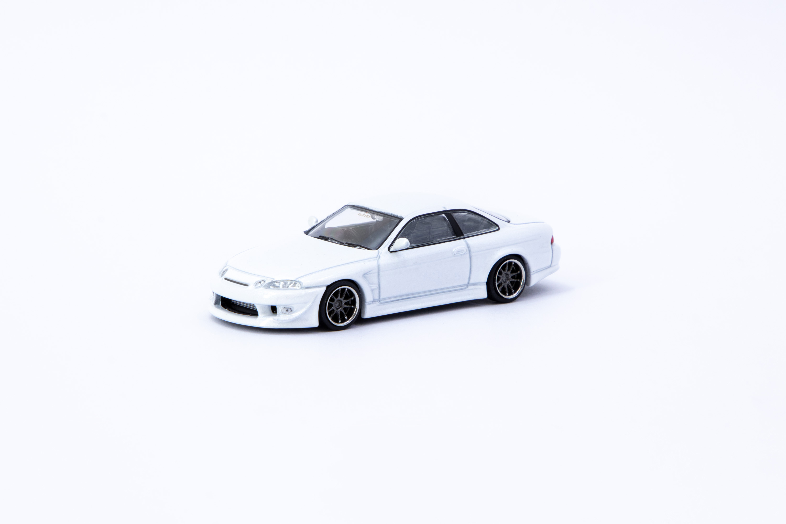 ターマックワークス 1／64スケール VERTEX JZZ30 SOARER