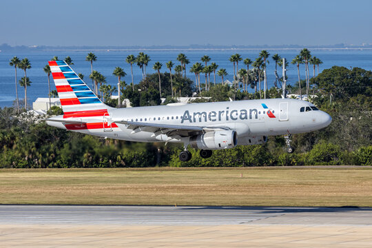 Airbus A320」の写真素材 | 28,114件の無料イラスト画像 | Adobe Stock