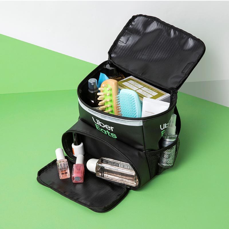Uber Eats 配達用バッグ型 BIG POUCH BOOK SPECIAL PACKAGE│宝島社の