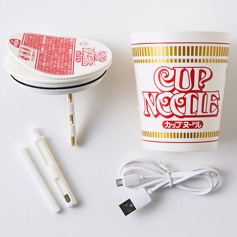 CUP NOODLE 50TH ANNIVERSARY カップヌードル 加湿器 BOOK│宝島社の