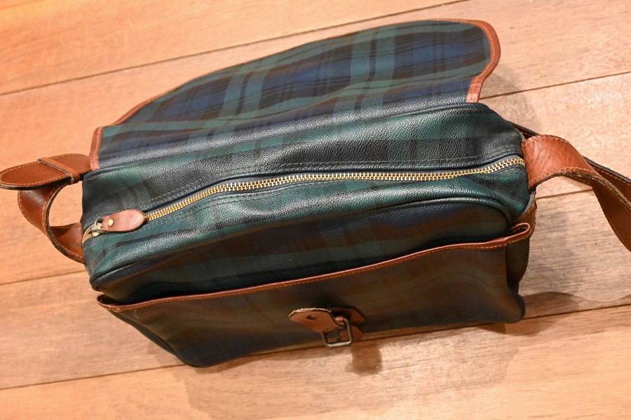 USED 90s ポロラルフローレン PVC×レザー ブラックウォッチ柄の