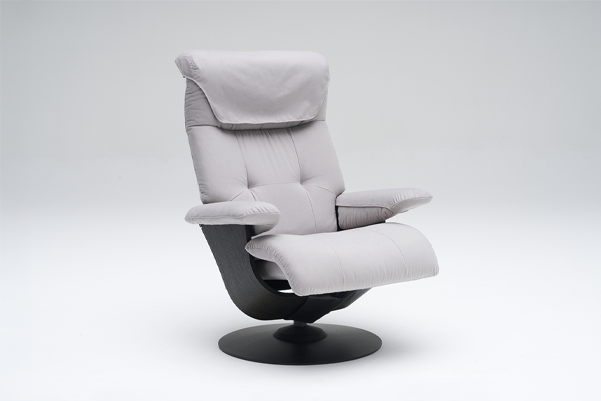 ラインナップ｜THE FIRST（ザ・ファースト） - カリモクの新型