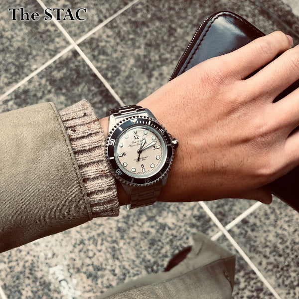 Classic Scuba 200 38mm Diver's Watch Sweep Seconds Ivory – The STAC