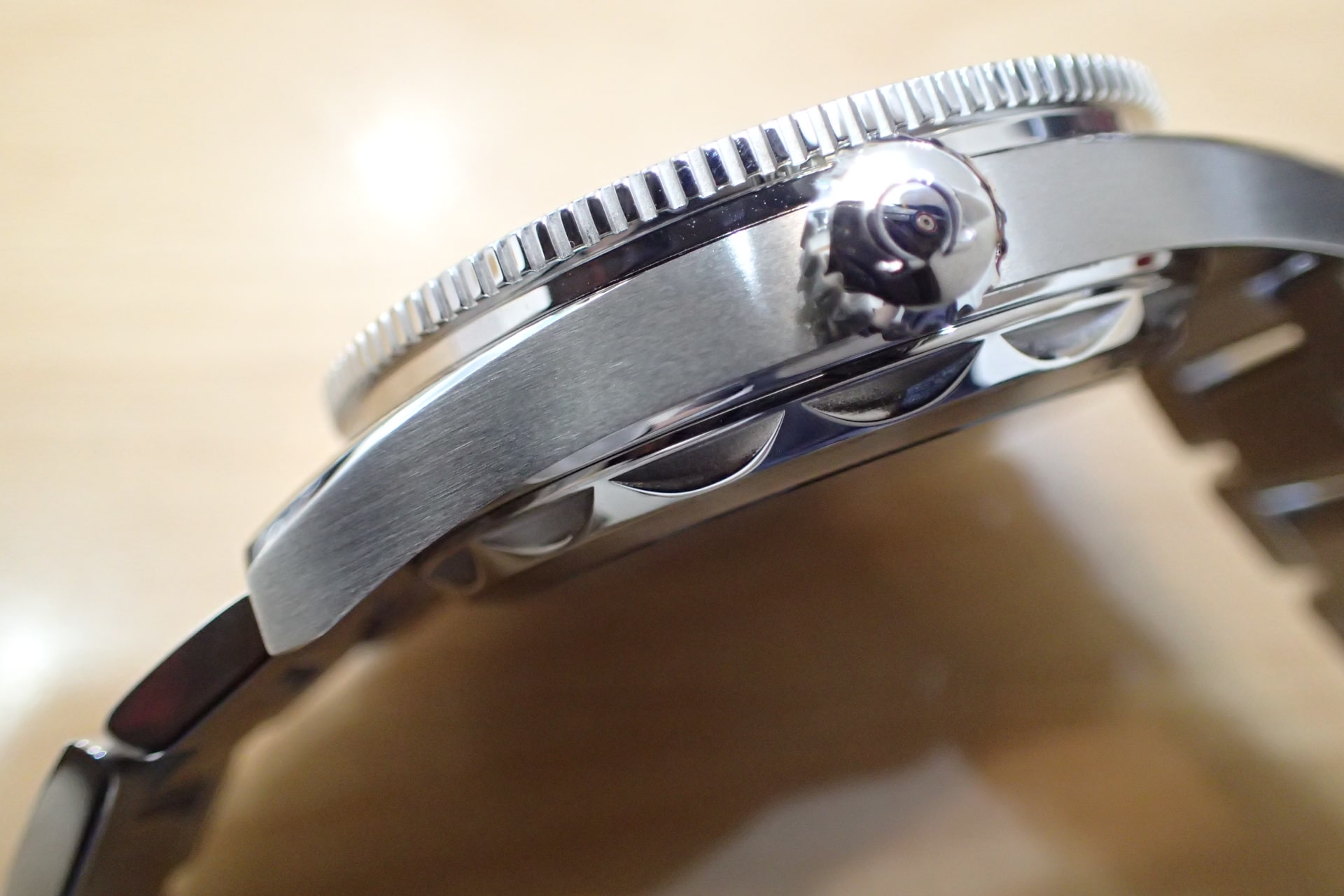 中古品AA【OMEGA】オメガ シーマスター300 コーアクシャル クロノ