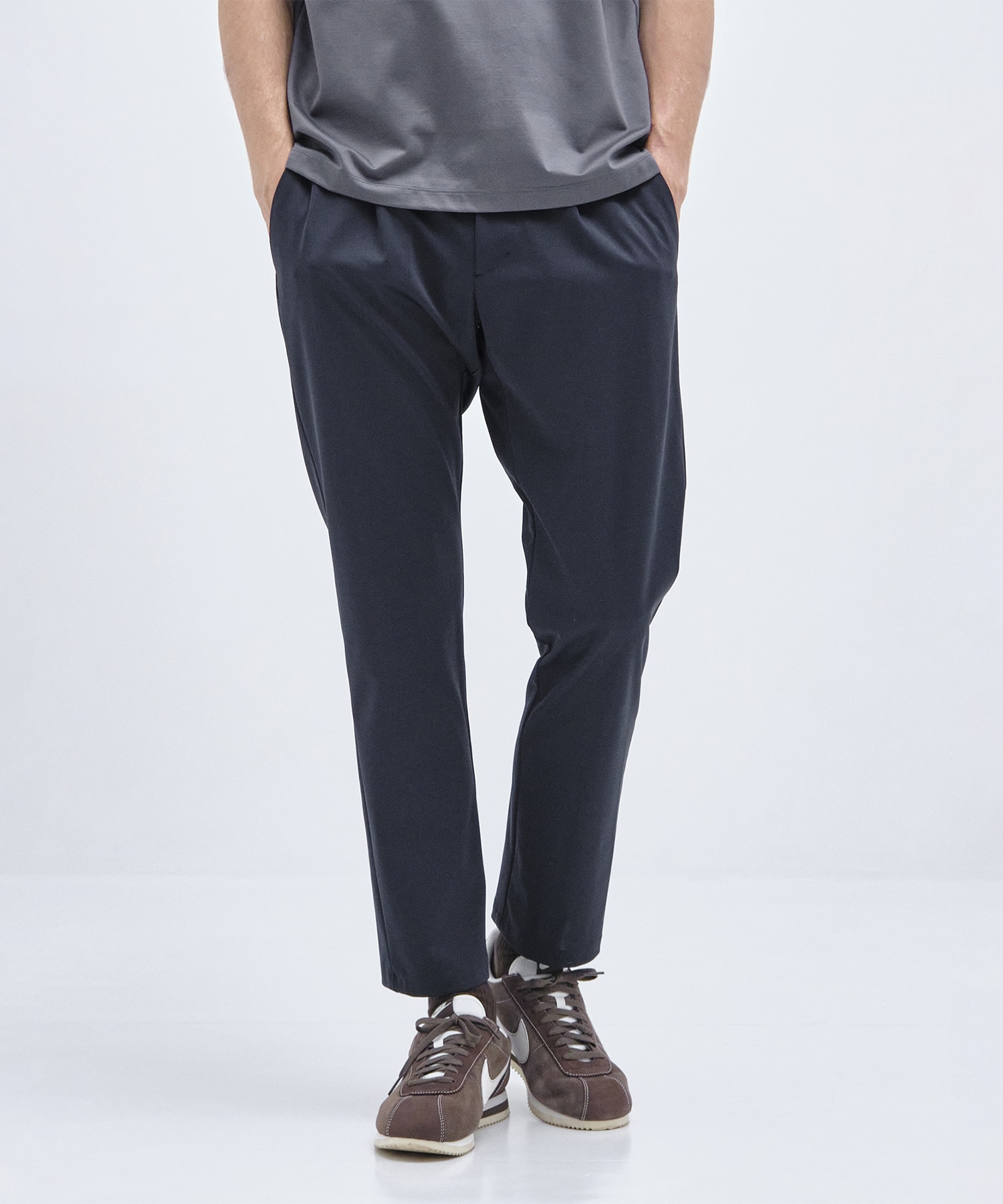 Ultra Right Washable High Function Jersey Tapered Pants(44 BLACK