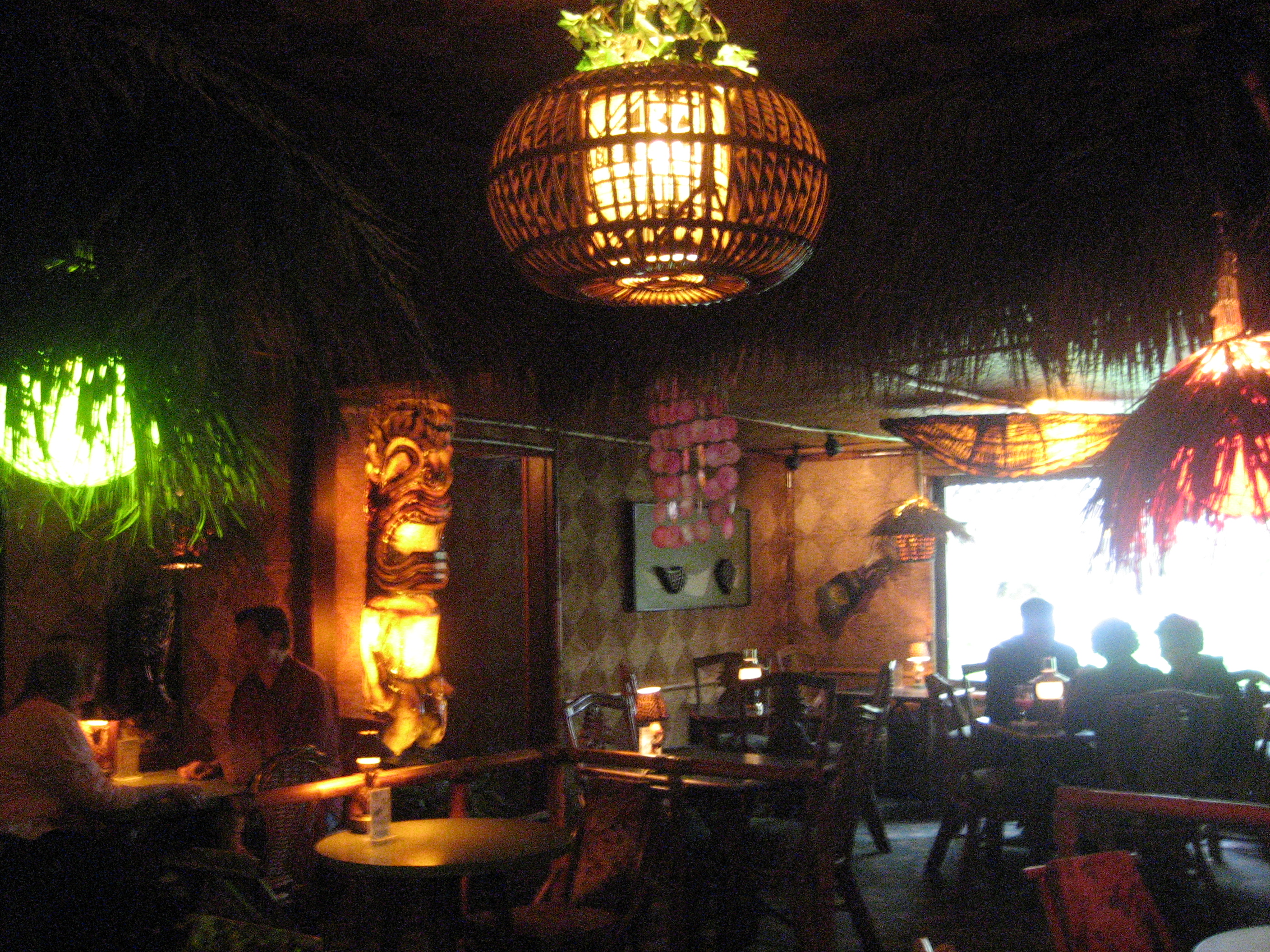 Hala Kahiki – River Grove, IL | The Tiki Chick