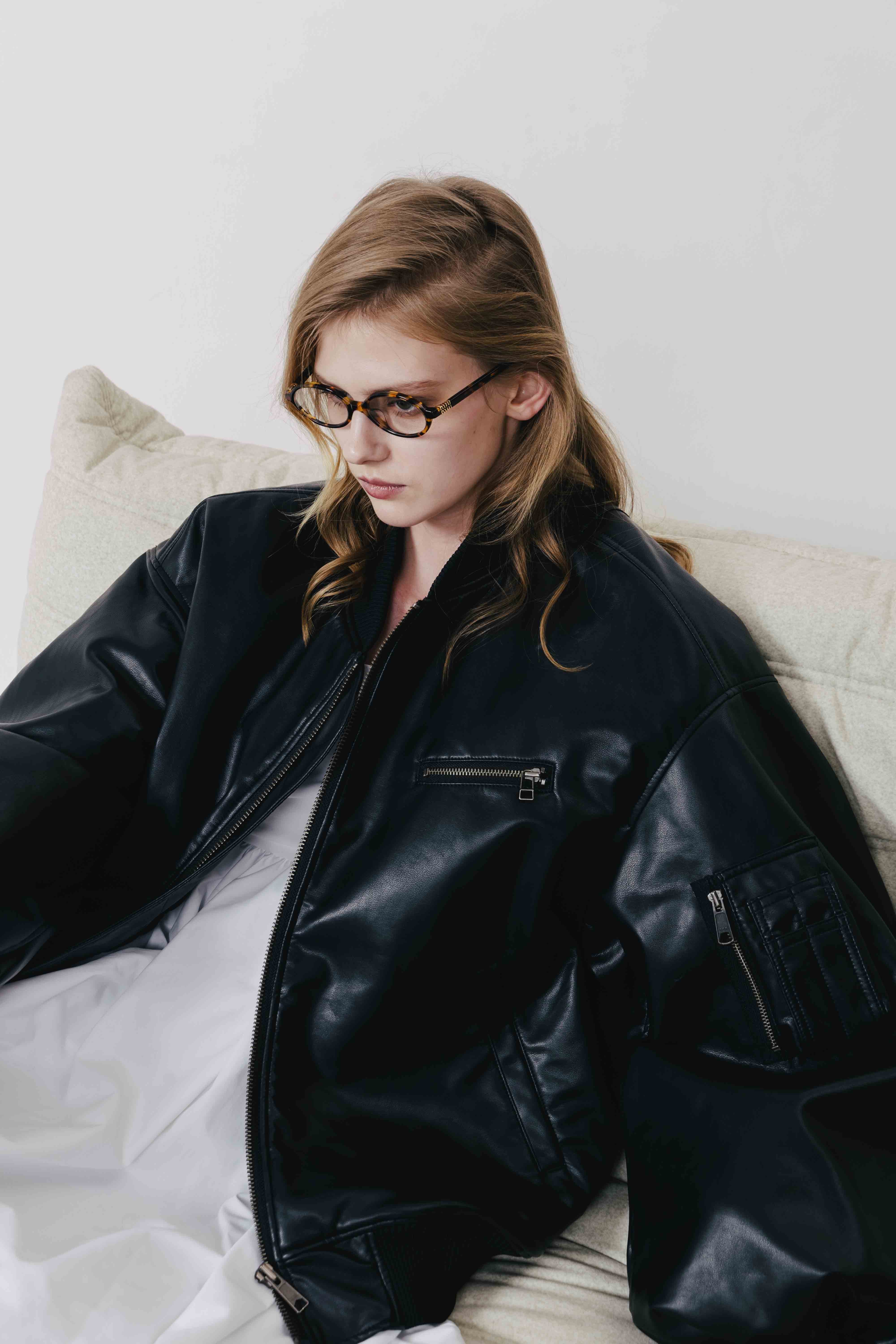 Oxford Leather MA-1 – THE TOÉ