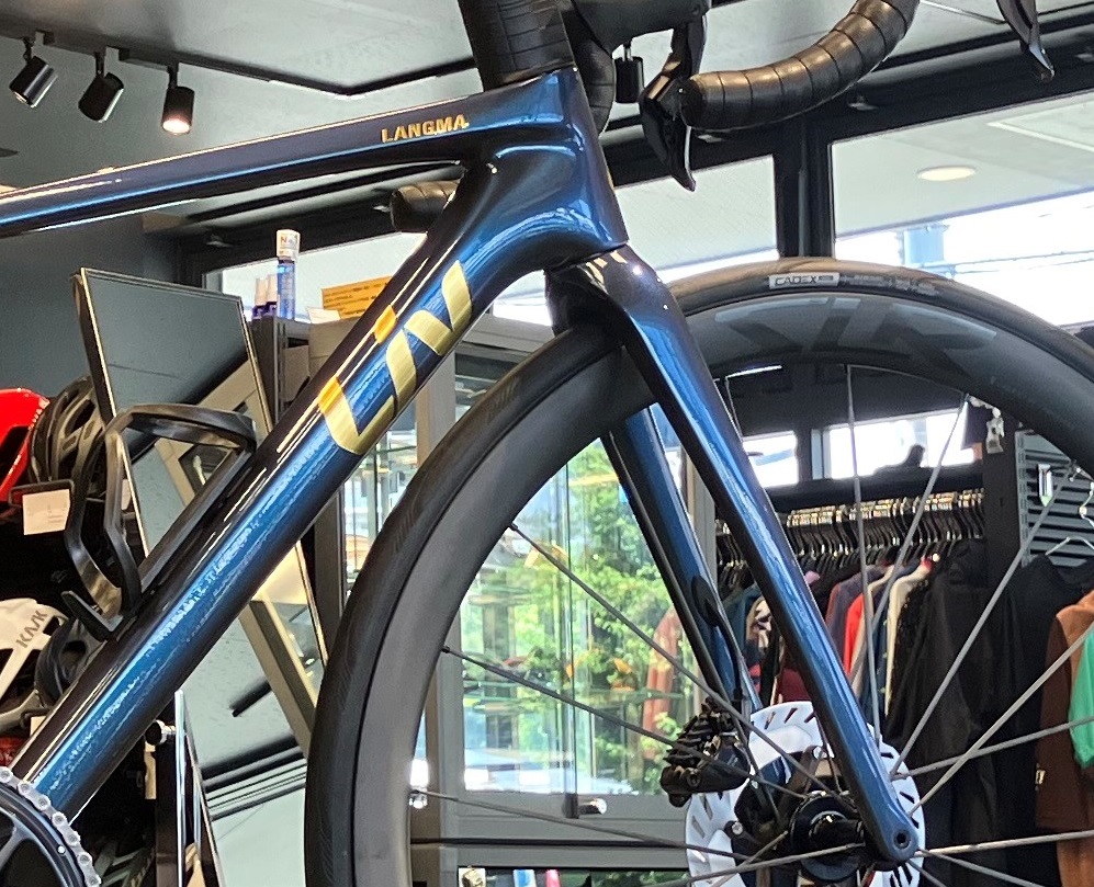 新型 Liv Langma Advanced Pro 0 (リブ ランマ アドバンスド プロ ゼロ