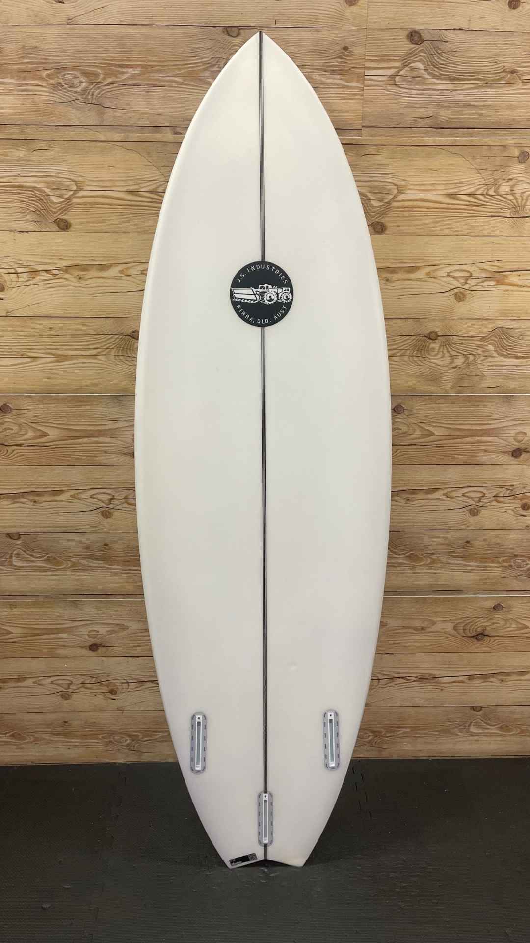 Shop Used JS Surfboards | Black Baron 2.1 5'7