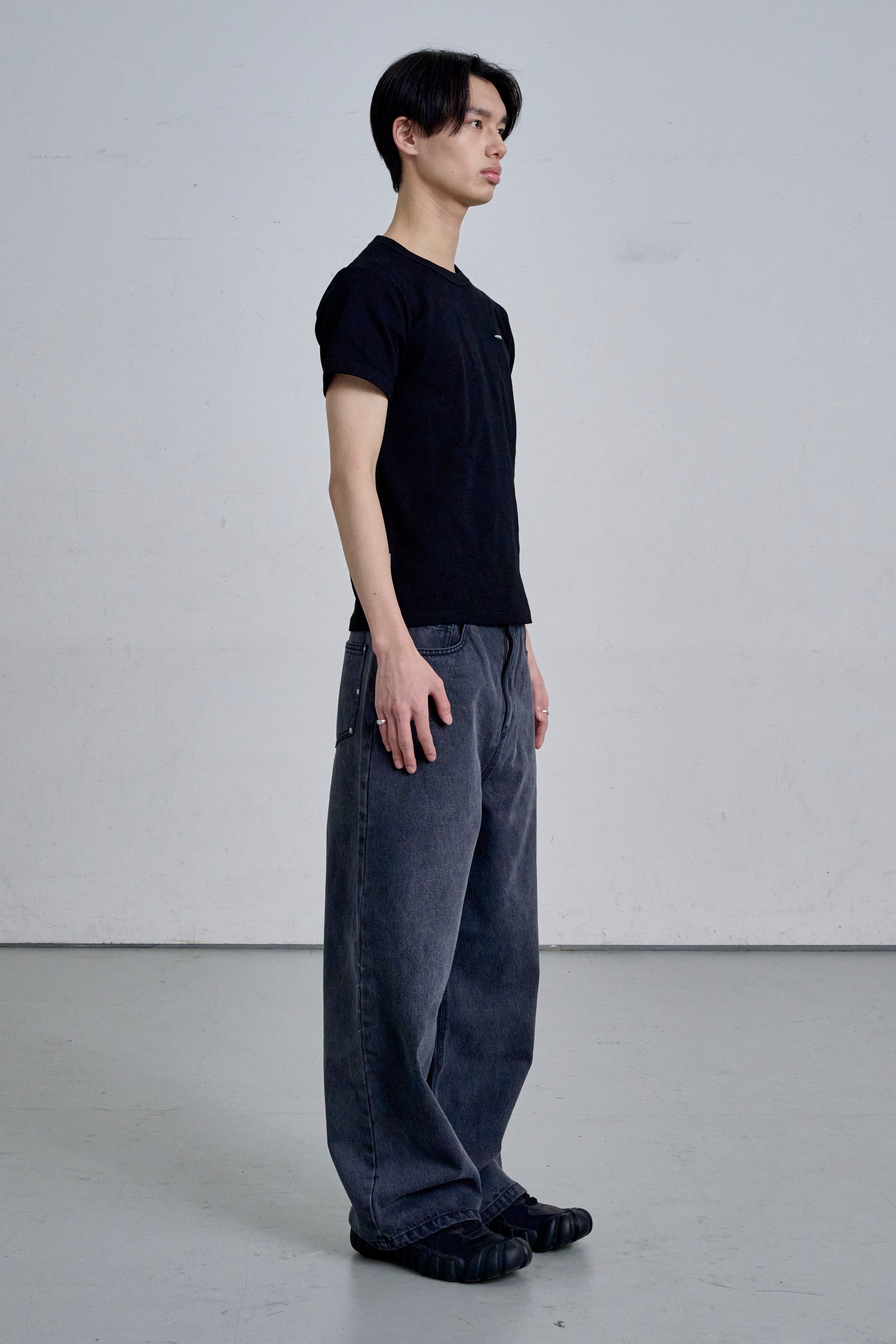 STUDS DENIM / GRAY – THE CLE