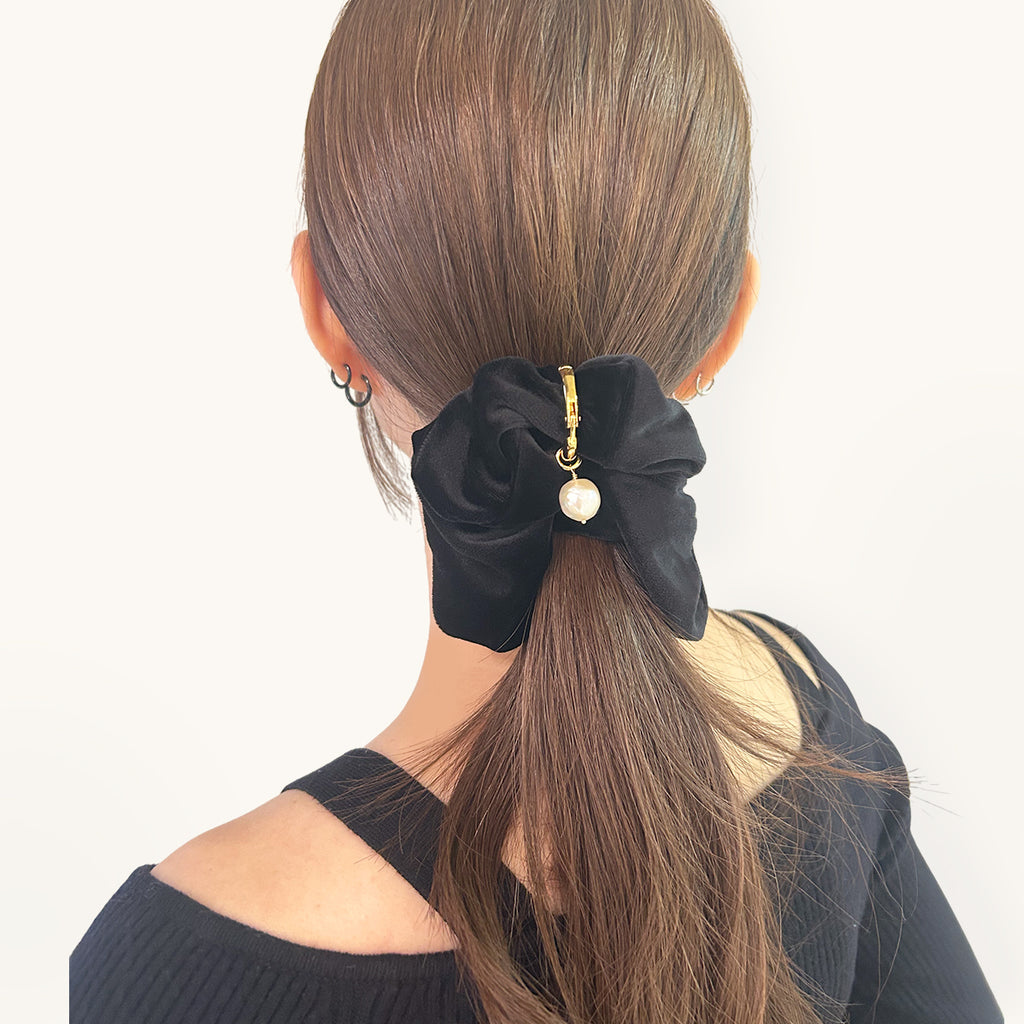 メタル クレセントポニー | THE HAIR BAR TOKYO