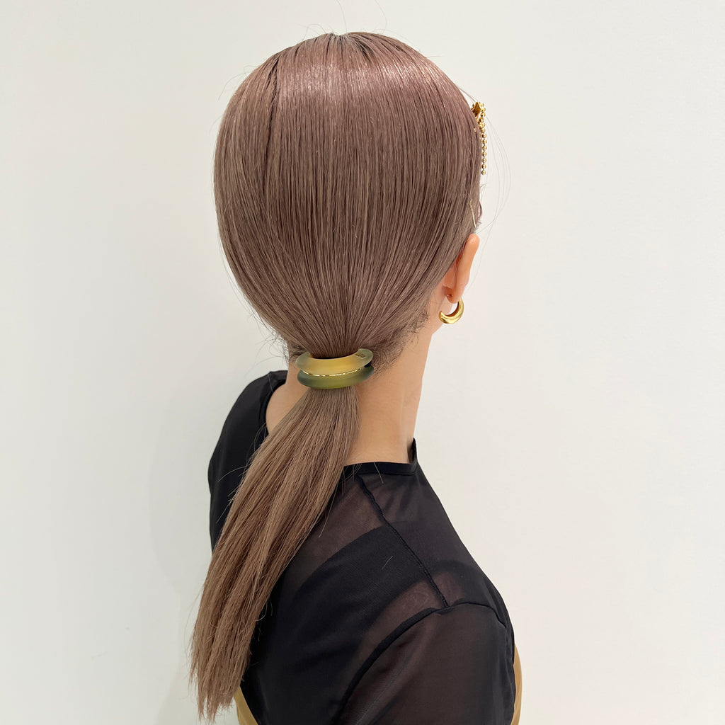 バイカラー ルーサイト ドームポニー カフ | THE HAIR BAR TOKYO