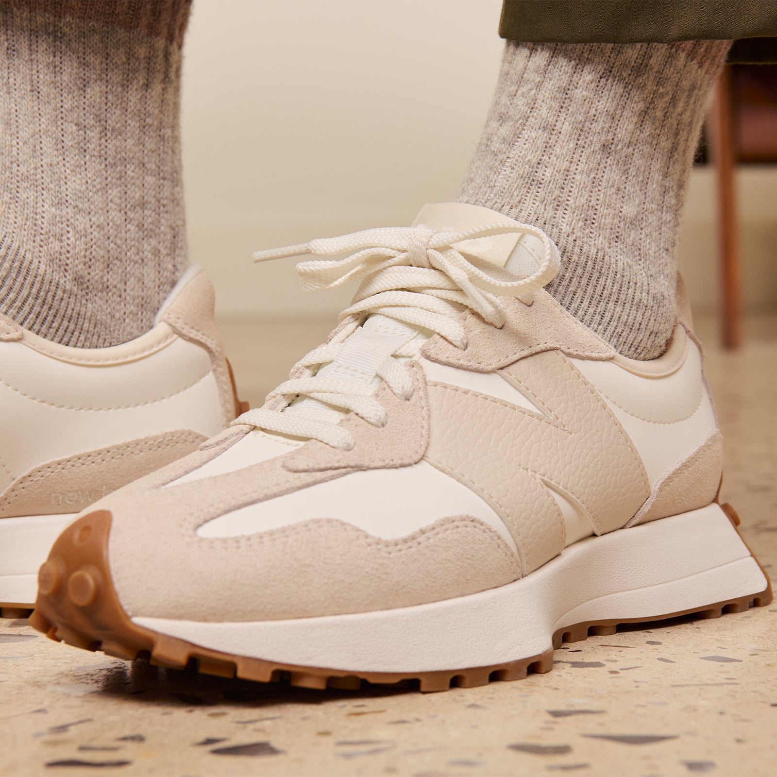 New Balance 327 Running Shoe (Women) - Linen/Sea Salt – The Heel