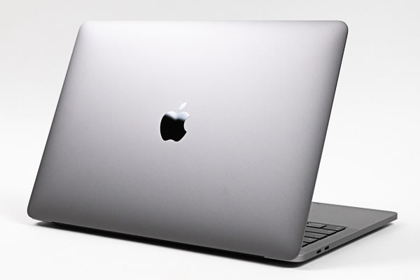 MacBook Pro 13インチ（2020年モデル）の実機レビュー