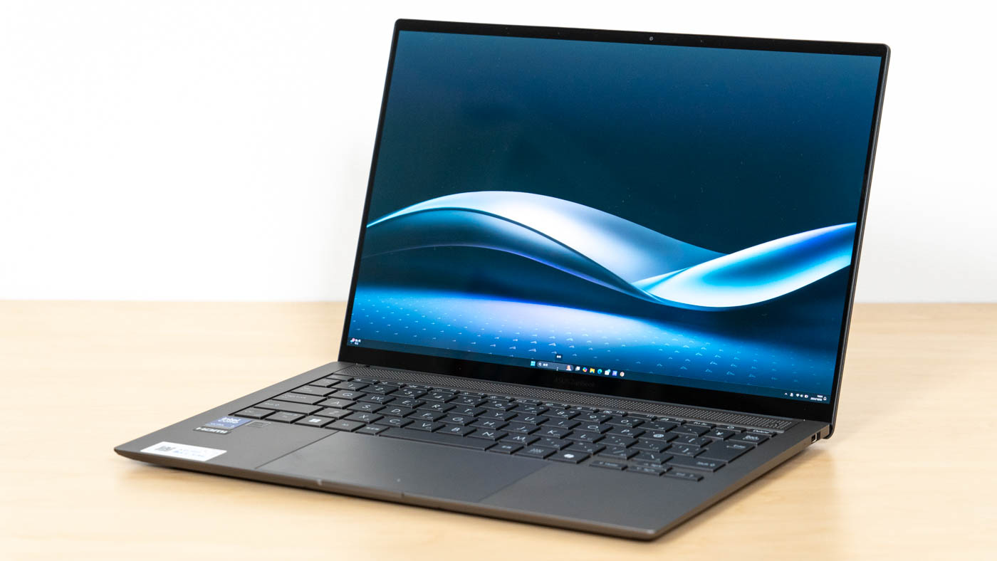 ASUS Zenbook S 14 UX5406SAの実機レビュー