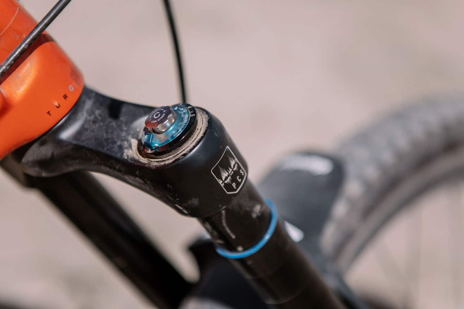 SR Suntour Durolux Review - Top Budget MTB Fork