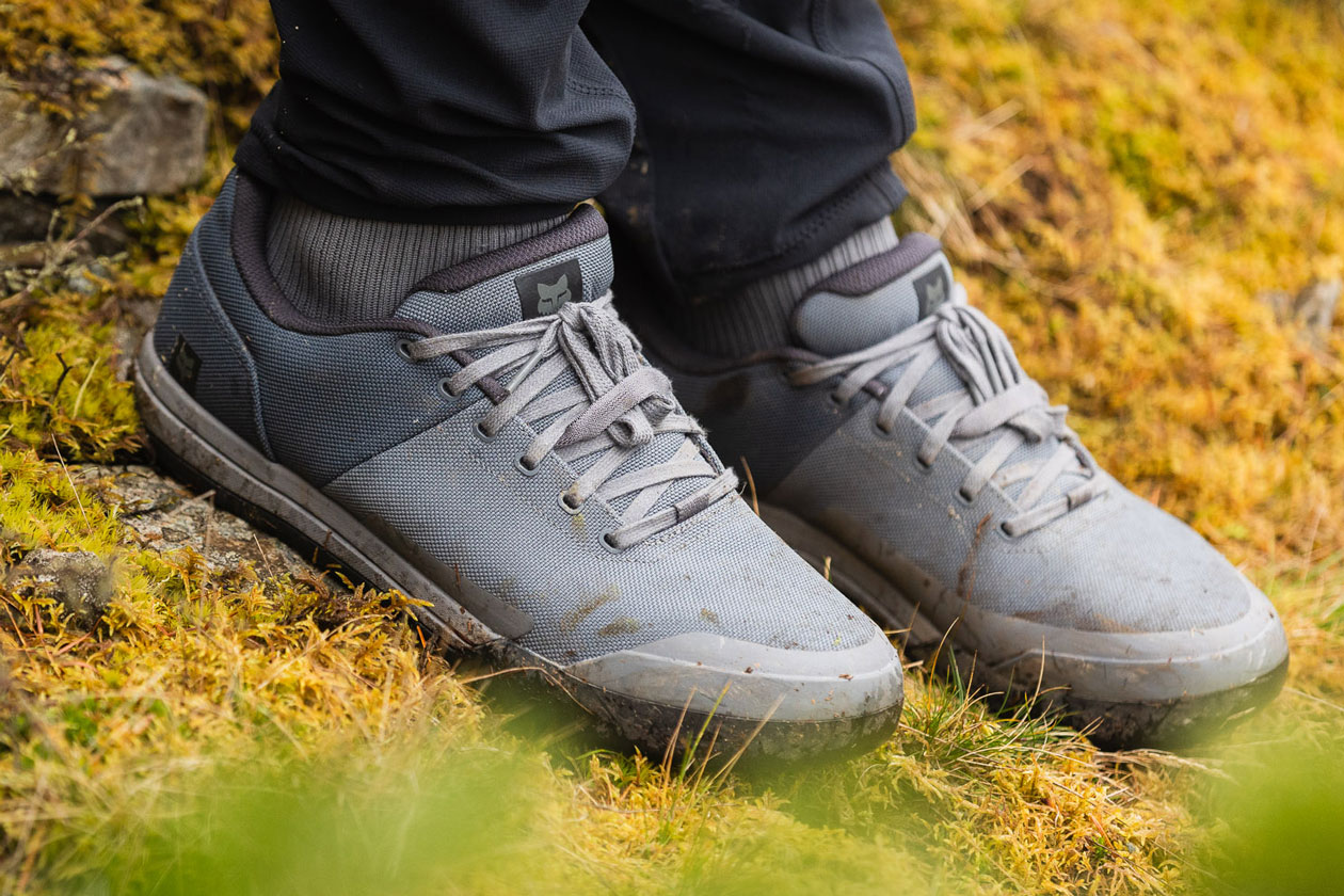 Review: Fox Union Canvas Flat Pedal Shoes | The Loam Wolf