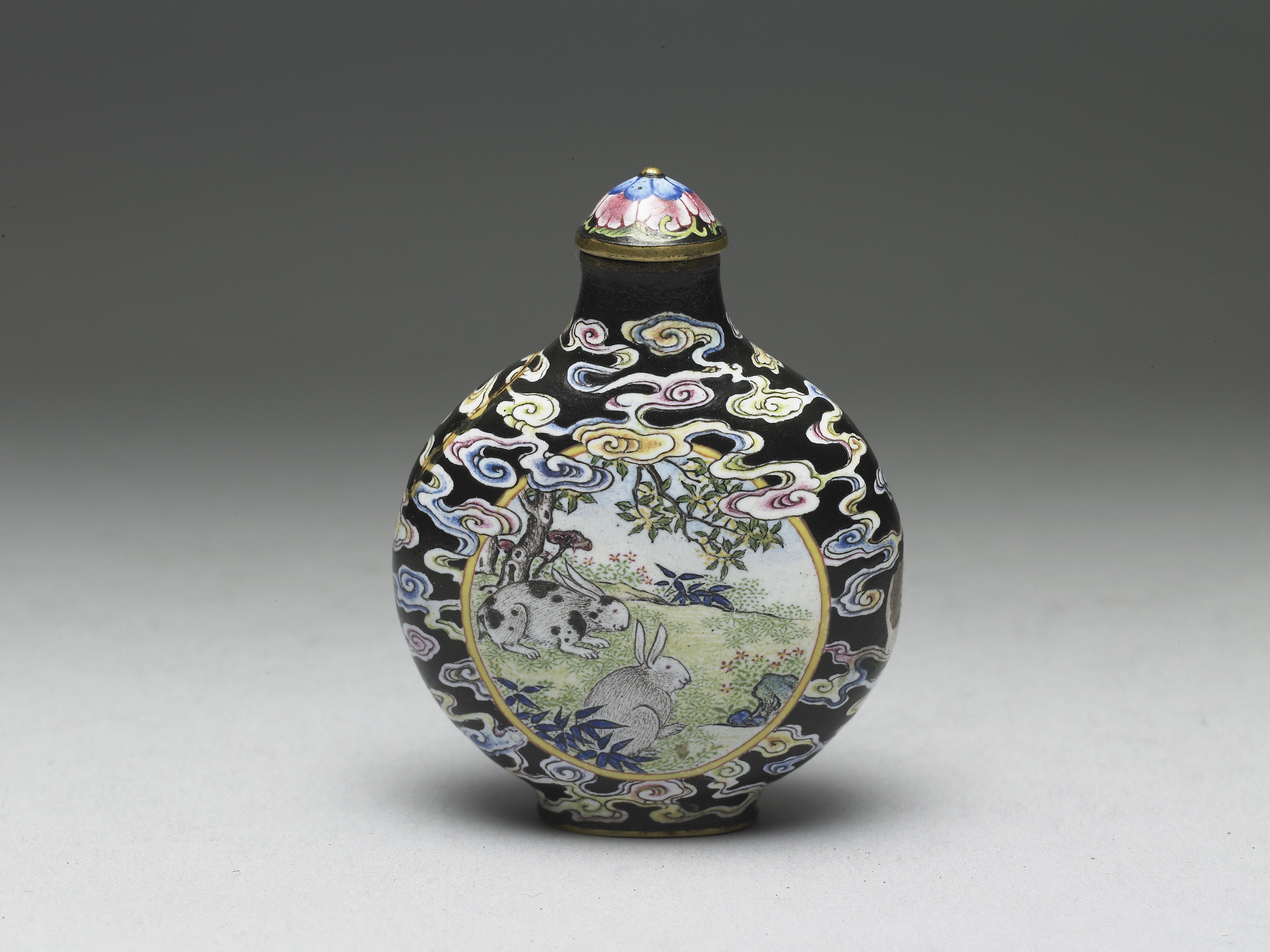 士拿乎—清朝宮廷鼻煙壺の流行 - 新