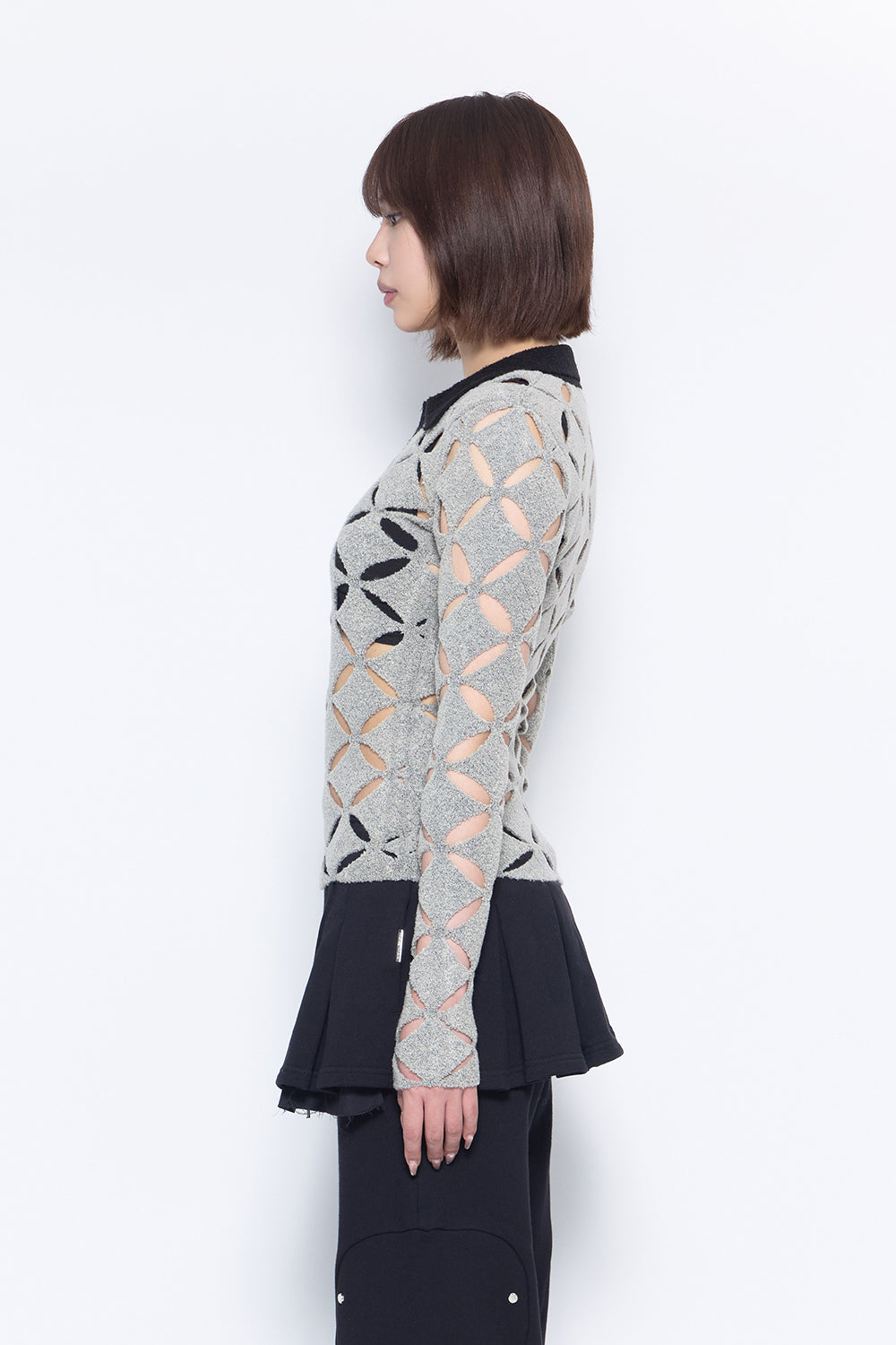 THEREDTHREAD / ザレッドスレッド】S knit fit tops repeat petal