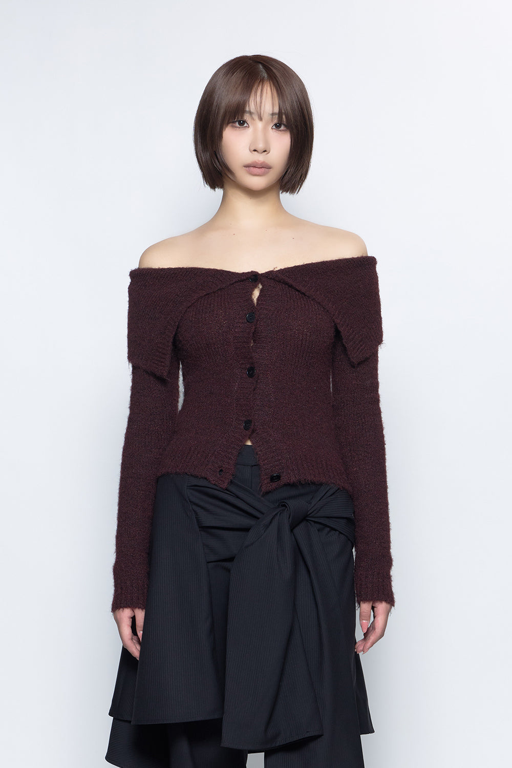 THEREDTHREAD / ザレッドスレッド】S fold collar offshoulder knit
