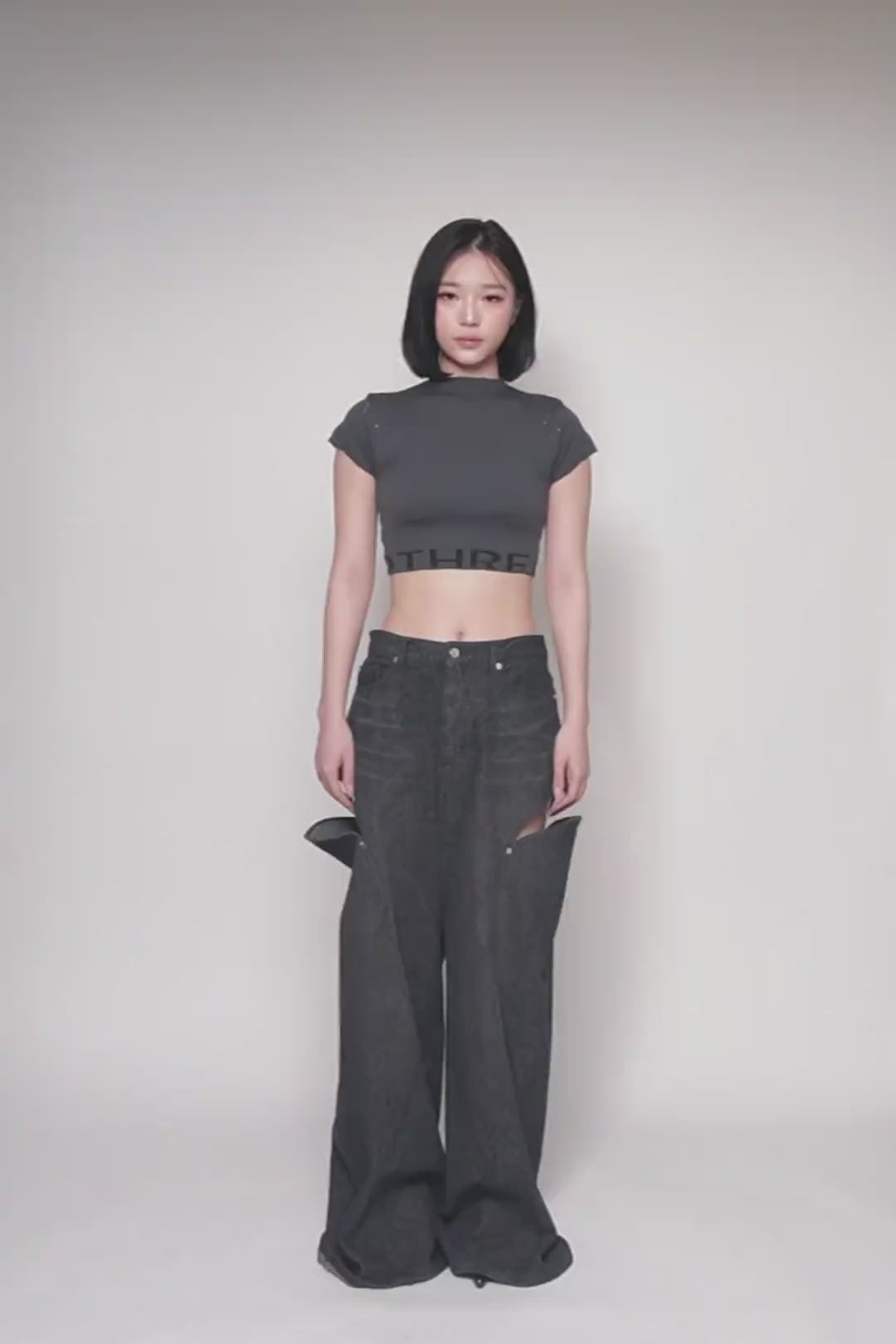 THEREDTHREAD / ザレッドスレッド】S damage tops half logo