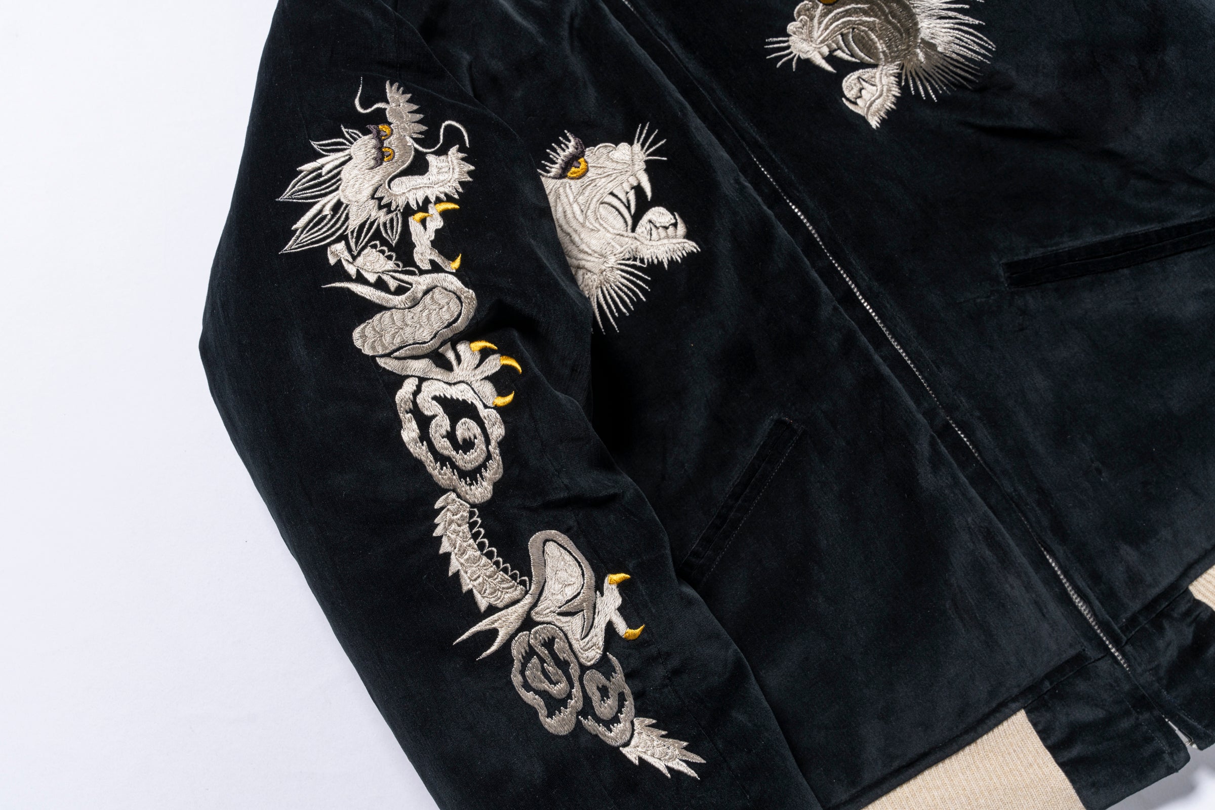 SOUVENIR SUKA JACKET / TIGER AND EAGLE – The Real McCoy's