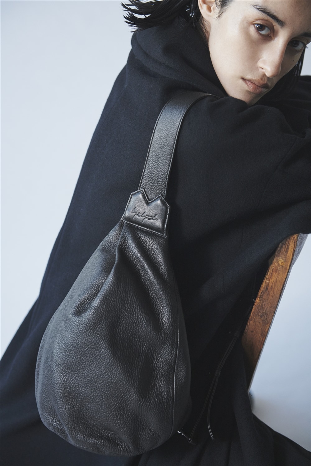 Y BODYBAG(S)(FREE SIZE Black): discord Yohji Yamamoto｜THE SHOP