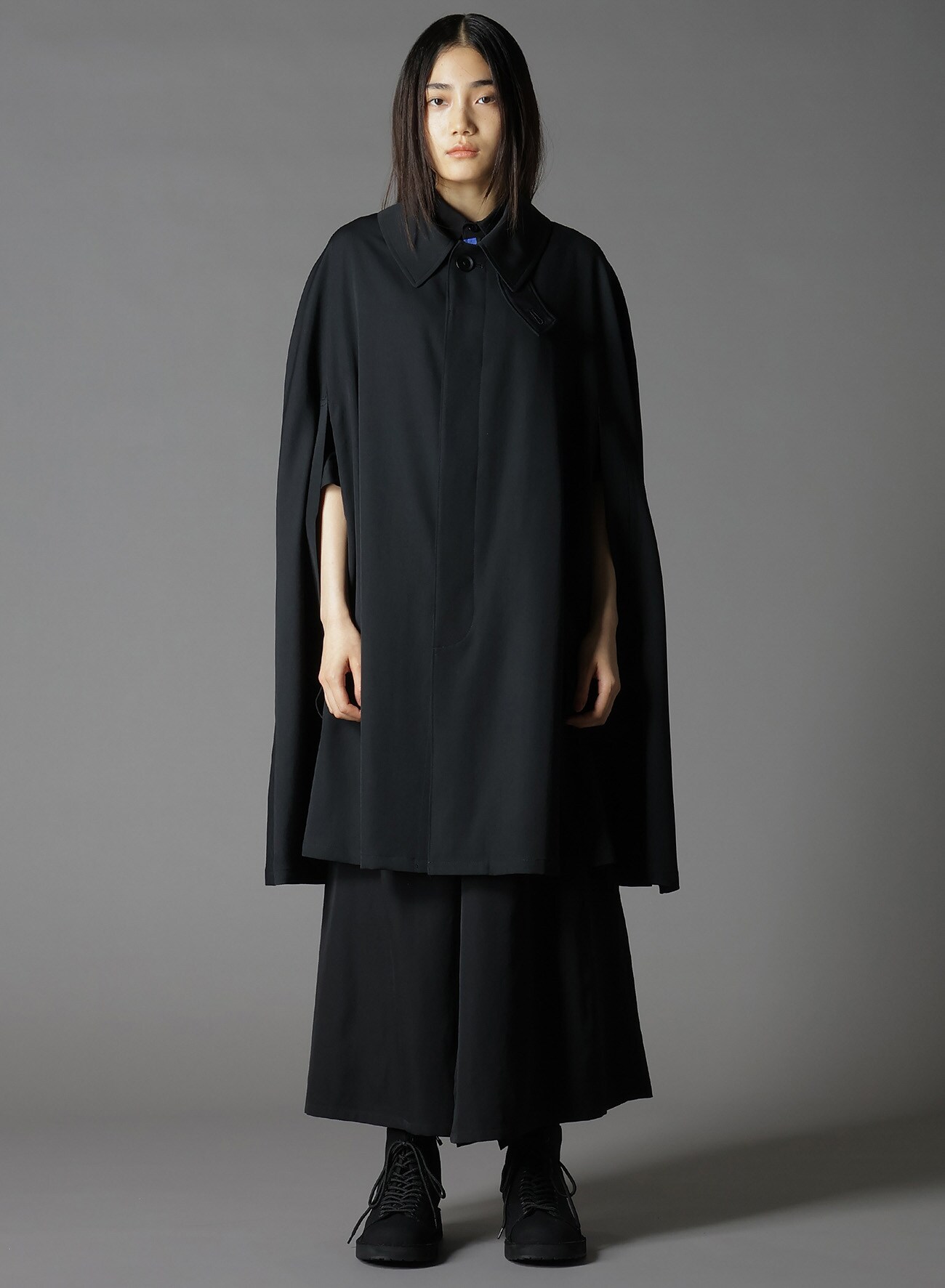 WOOL GABARDINE COLLARED CLOAK(FREE SIZE Black): Soldes｜THE SHOP