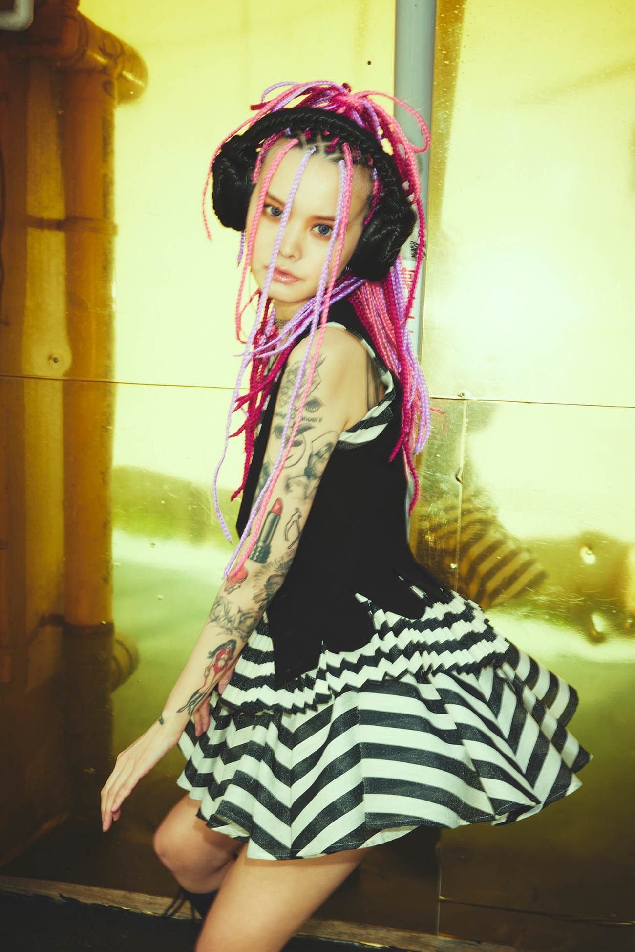 LIMI feu 20th Anniv. Collection]Back Satin Border Layered Short