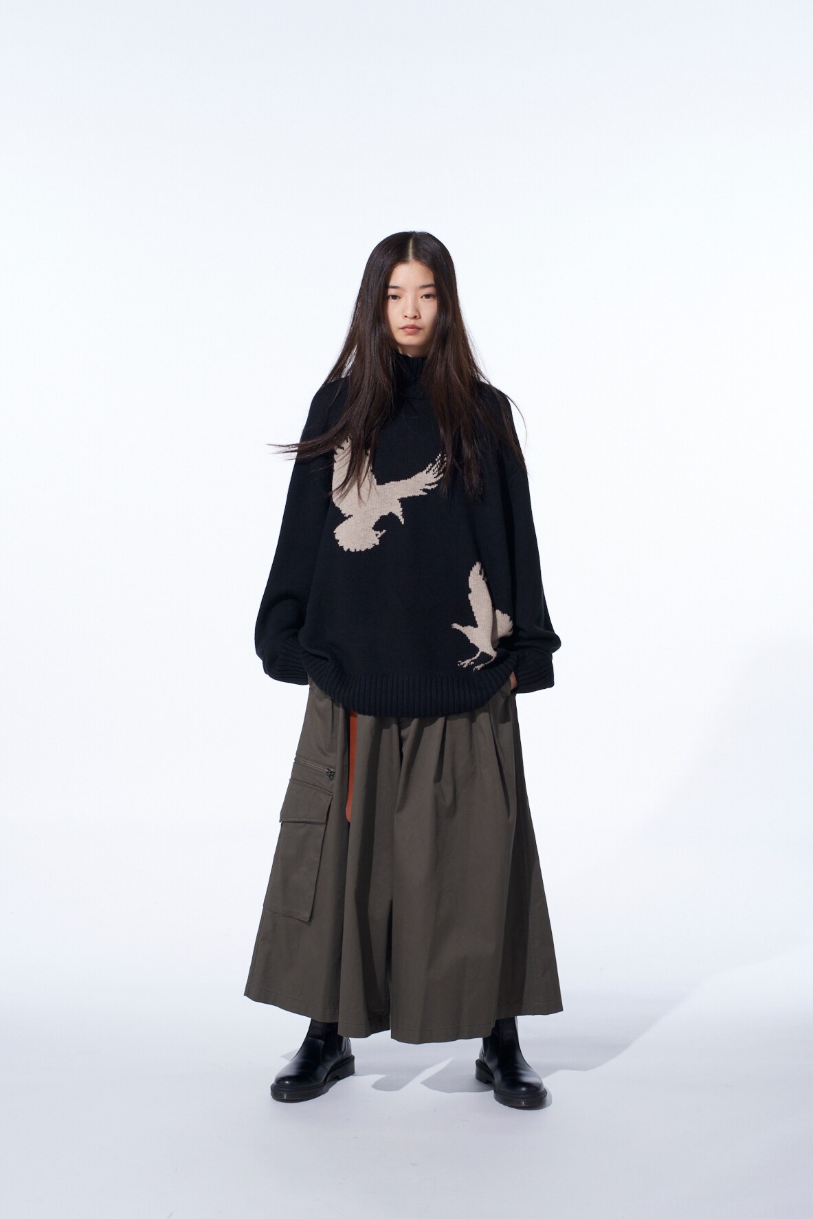 7G WOOL-BLEND INTARSIA CROW-PATTERN HIGH NECK KNIT(M Black): S'YTE