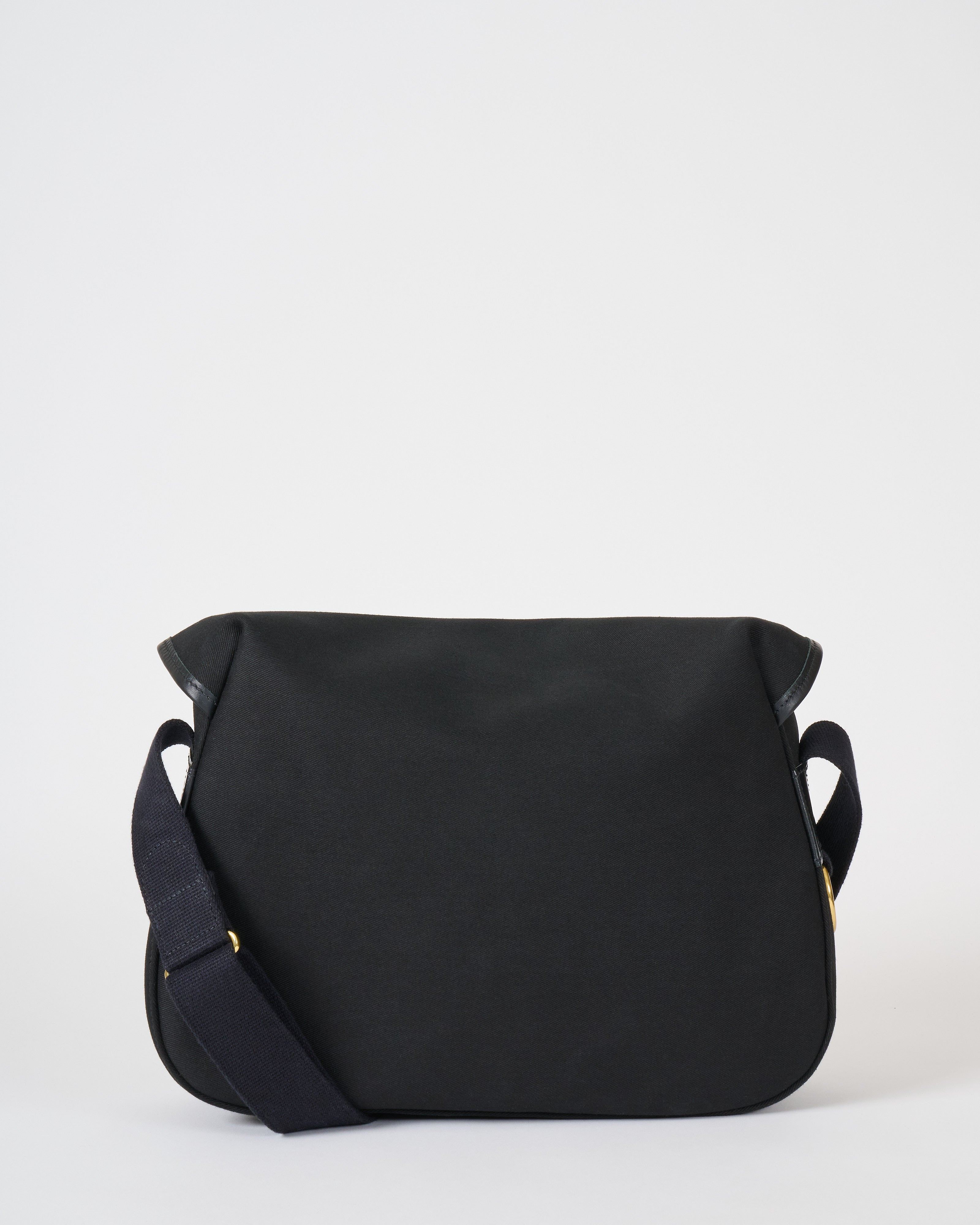 Brady Ariel Trout Small Black