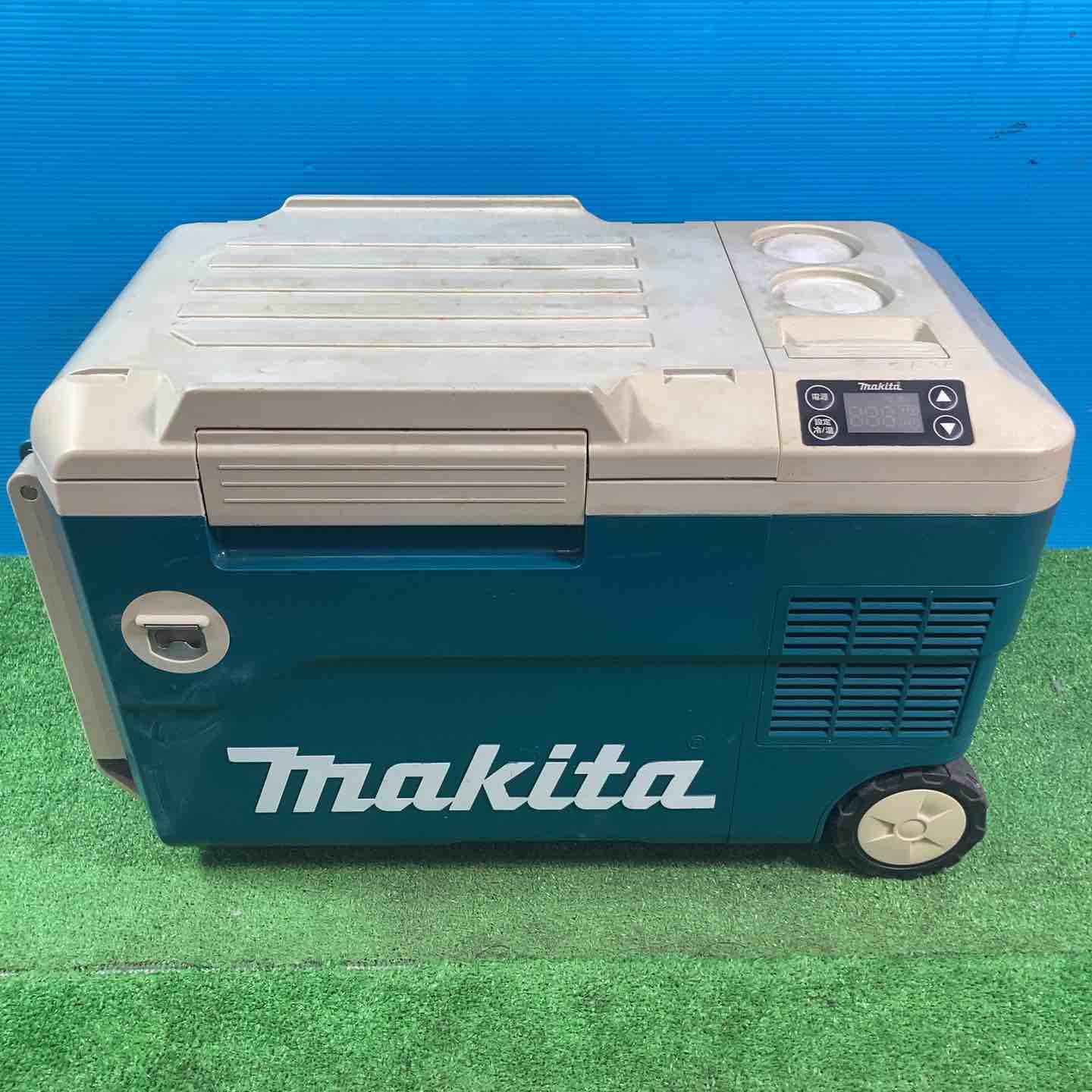 楽天市場】makita マキタ 充電式保冷温庫 cw180dz 18vの通販
