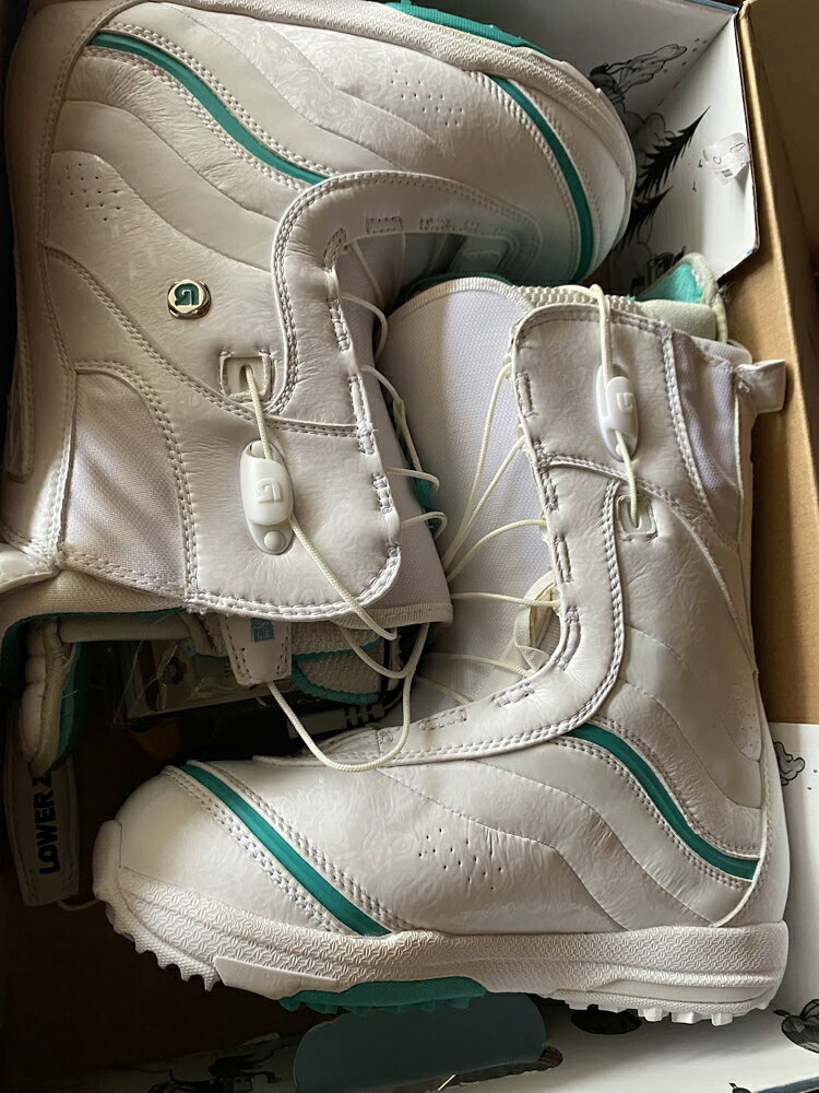 楽天市場】訳あり（ブーツ｜スノーボード用品）：ウィンタースポーツ