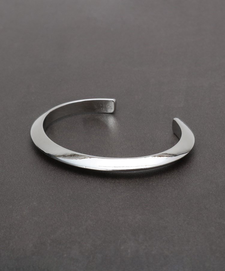 楽天市場】トライアングル バングルの通販