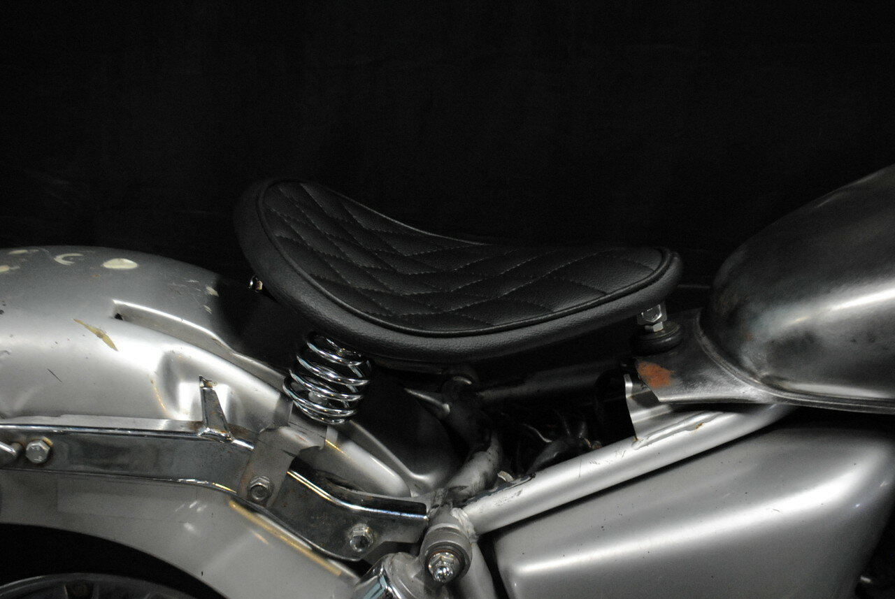 楽天市場】マグナ 50 シート（シート｜パーツ）：バイク用品<車用品