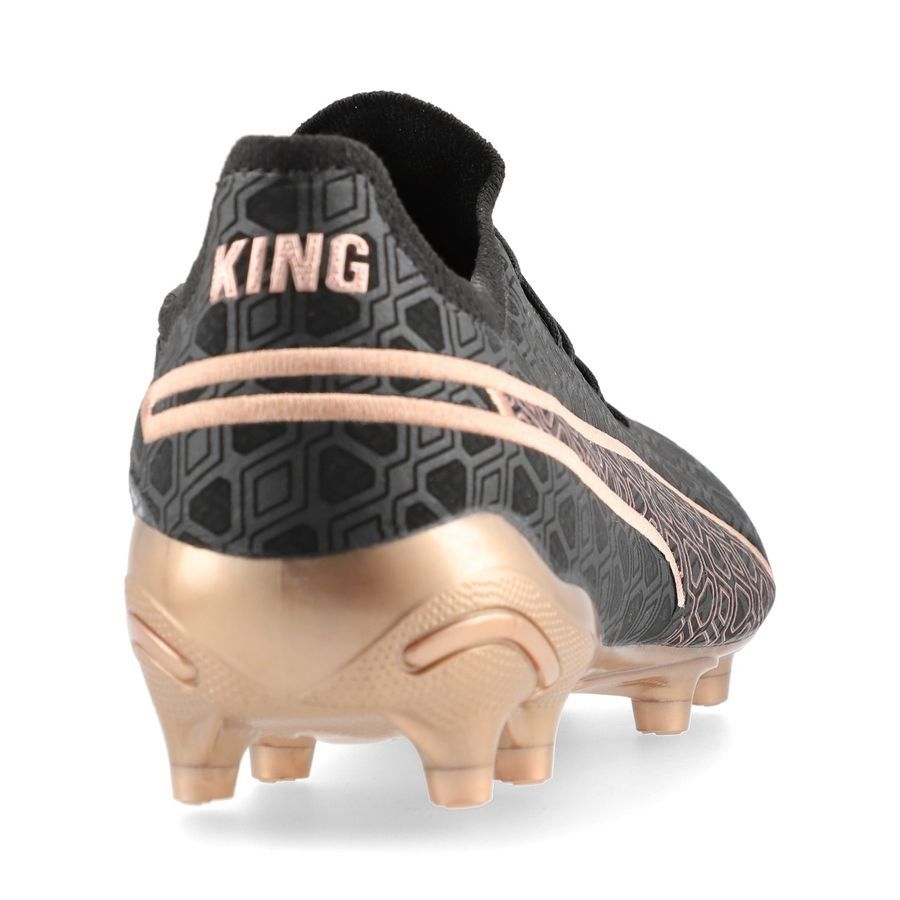 PUMA King Ultimate FG/AG Rudagon - Black/White/Gold LIMITED EDITION