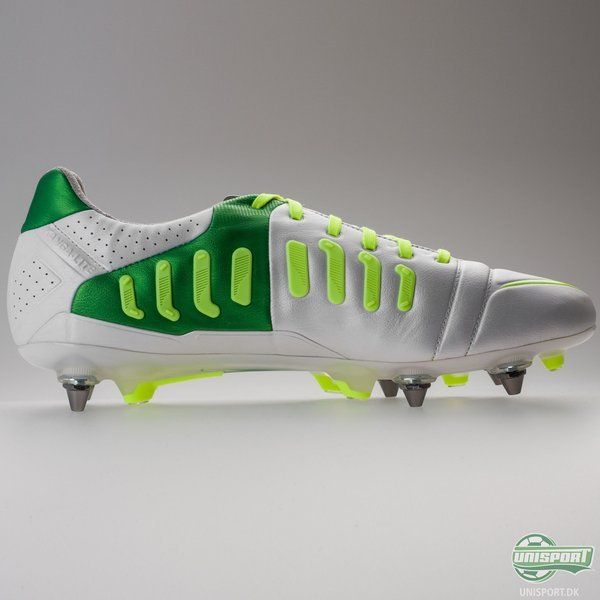 Nike CTR360 Maestri III ACC SG-PRO White/Volt/Court Green
