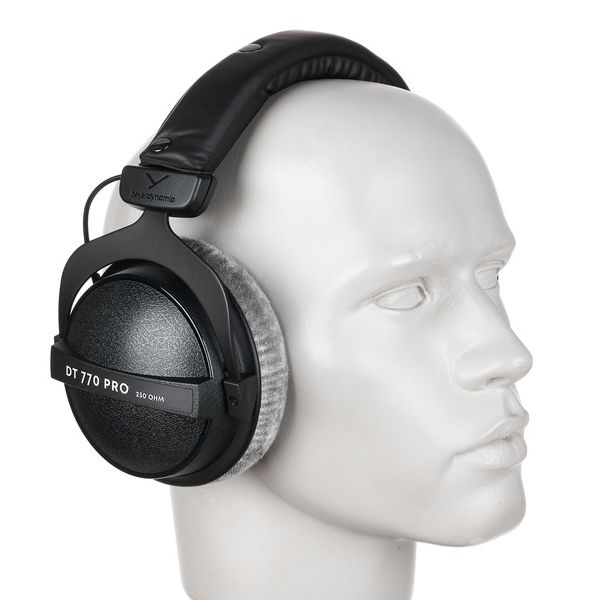 beyerdynamic DT-770 Pro 250 Ohm – United States