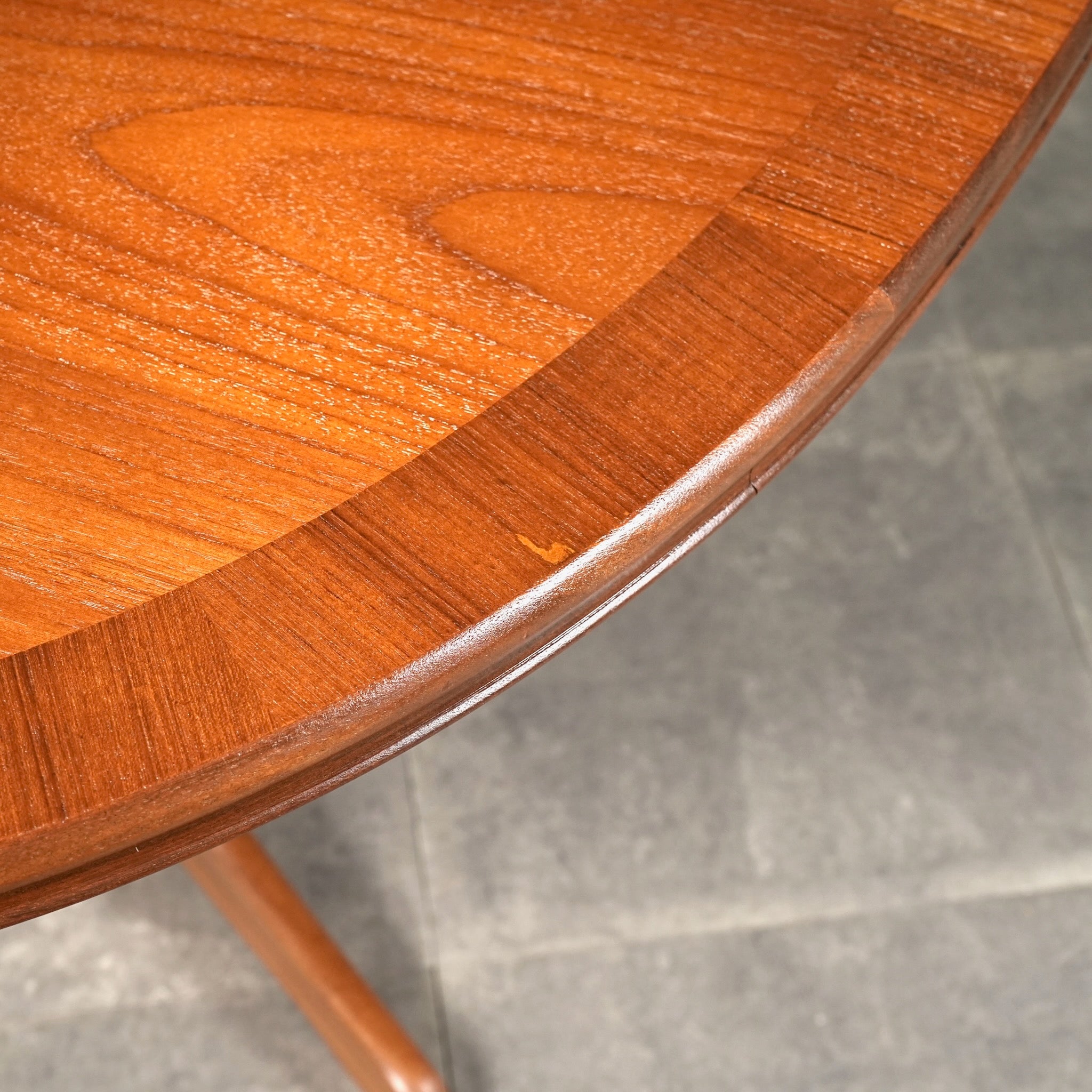 William Lawrence】エクステンション ダイニングテーブル – TIME HYPE