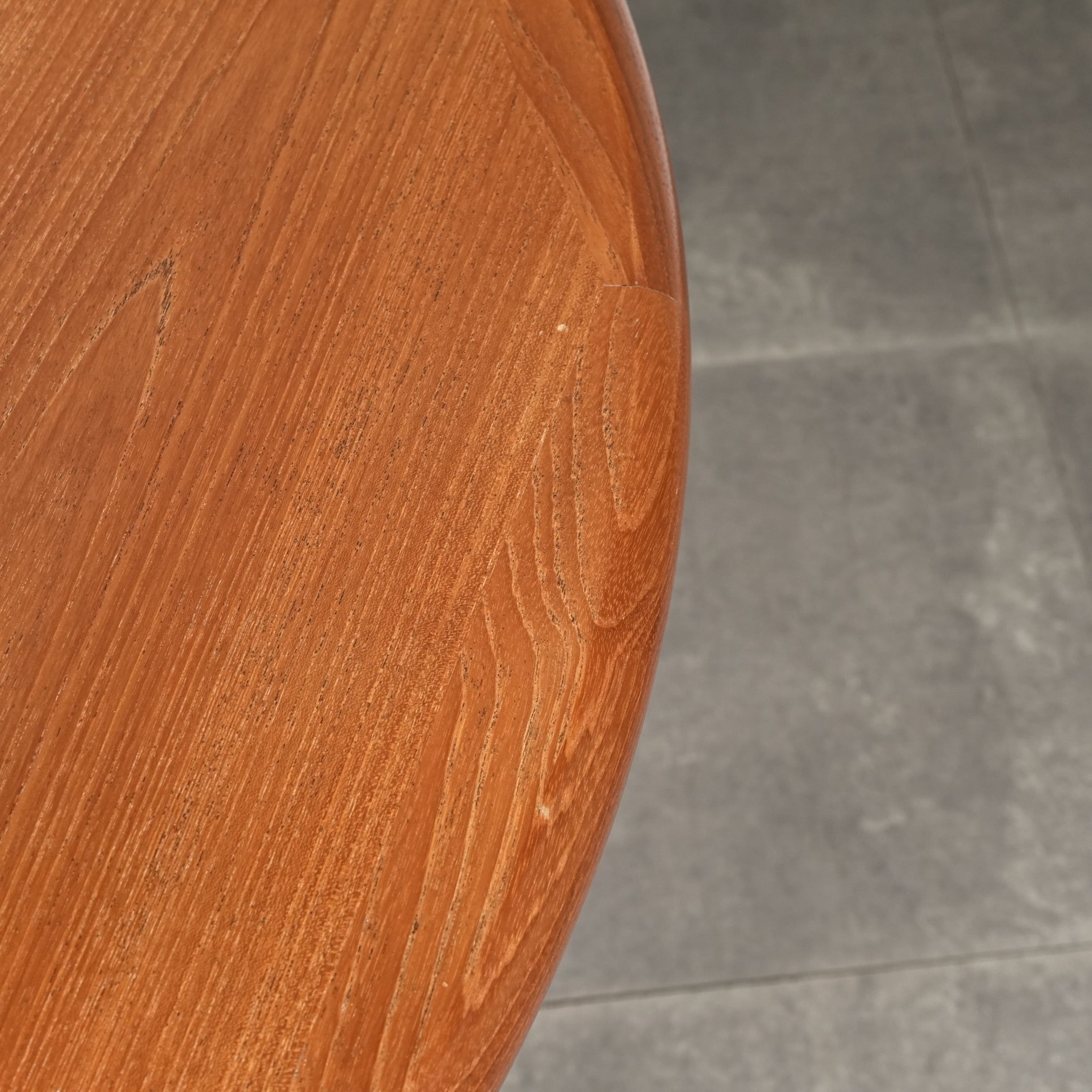 デンマークヴィンテージ エクステンション ラウンドテーブル – TIME HYPE