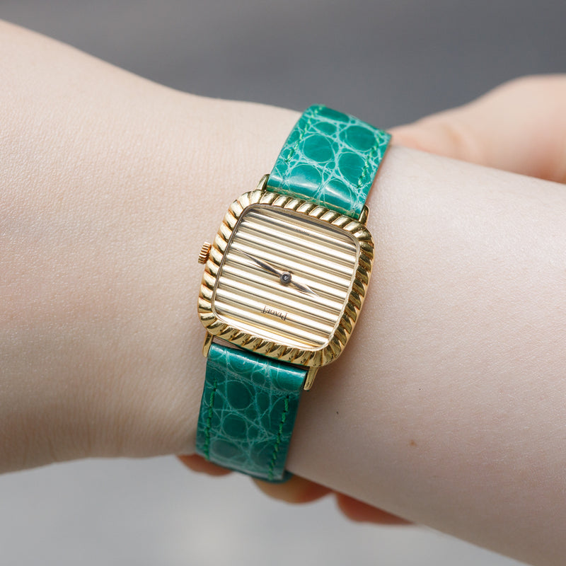 PIAGET Ref.9907 Ribbed Case & Dial – TIMEANAGRAM