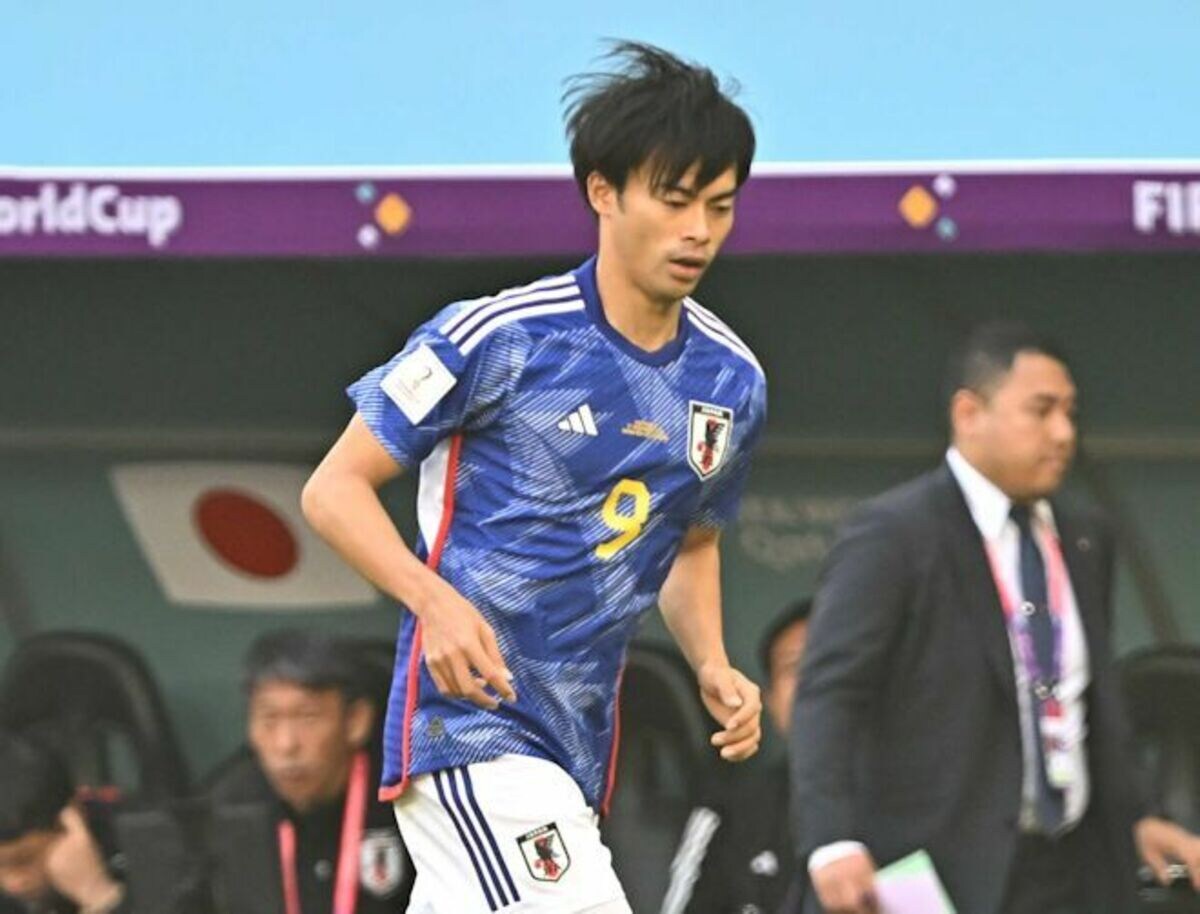 5人を変更してもベンチは驚き」三笘薫の起用法にブライトン地元