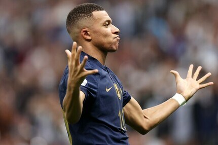 やべぇ。一人で流れ変えちゃった」フランス代表エムバペの連続弾に