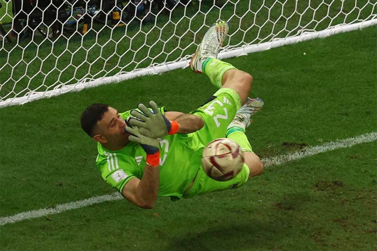 PKに新たな反則が追加？ アルゼンチン代表GKの妨害行為が発展「相手の