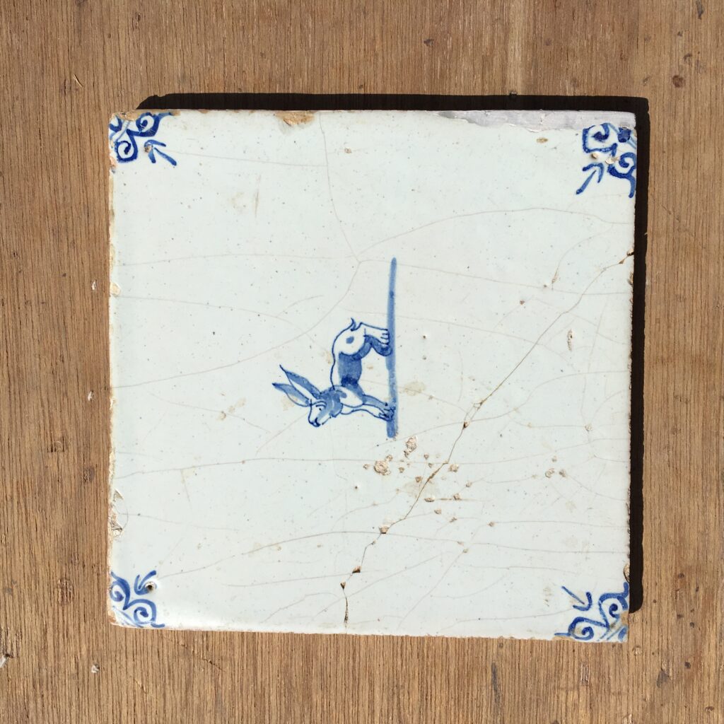 兎のデルフトタイル特集｜タイル販売の専門サイトならタイルパーク