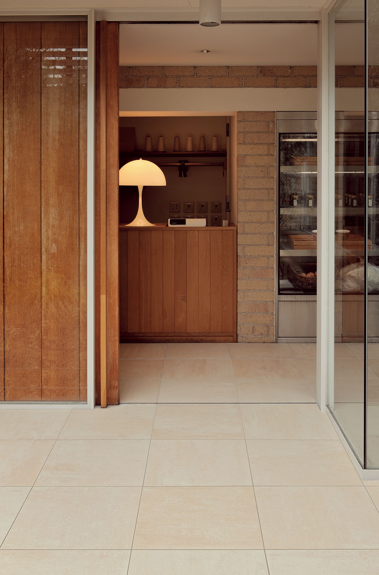 XT-204RL-3030 | Hi-Ceramics | Hi-Ceramics | tiles by HiRATA TILE